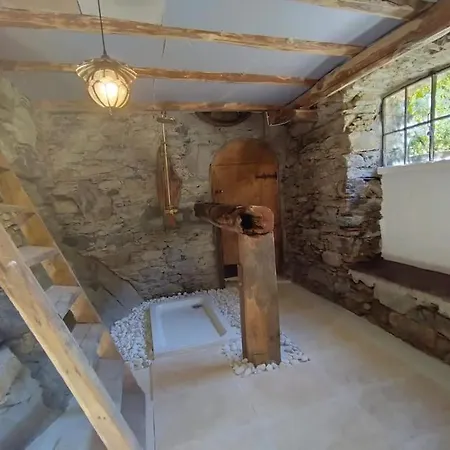 Ancient Secluded Riverside Mill. Ponte Della Valle