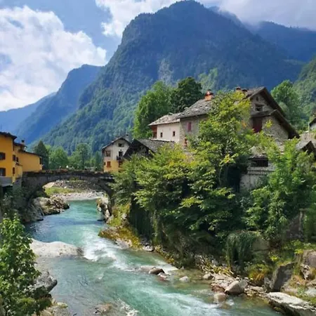 Ancient Secluded Riverside Mill. Ponte Della Valle Villa Balmuccia